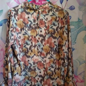 Beige Floral Long-Sleeve Blouse